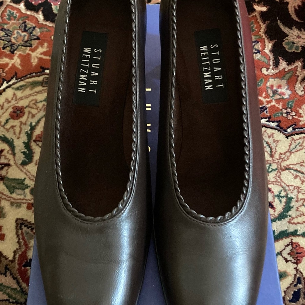 Stuart Weitzman Pump - image 1
